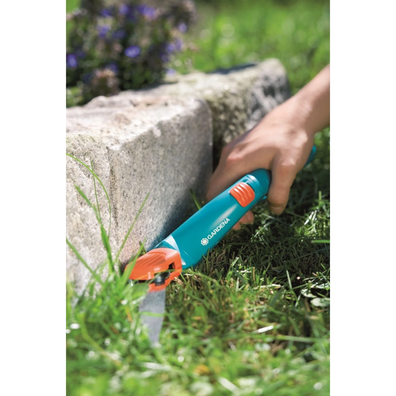 Gardena Classic Grasschaar Draaibaar Oud 3 Gardena Classic Grasschaar Draaibaar Oud - Afbeelding 3