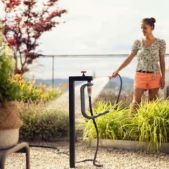 Gardena Liano™ Slanghouder Tapfix 5 Gardena Liano™ Slanghouder Tapfix -Goedkope Flora Lief Winkel gardena liano slanghouder tapfix 1024x683 620bd3cb6ece7 l