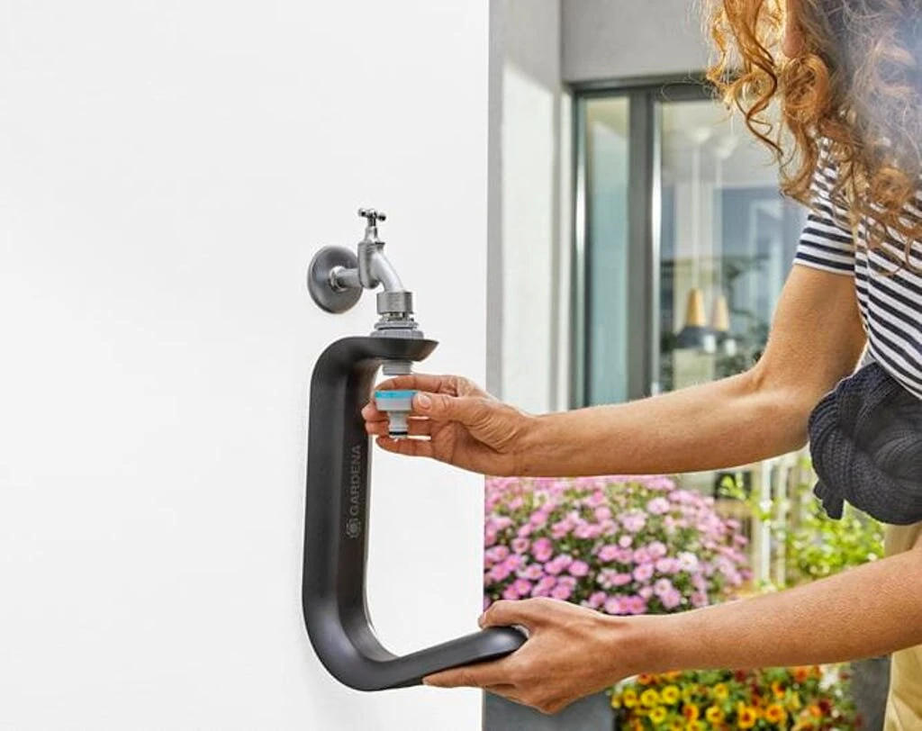 Gardena Liano™ Slanghouder Tapfix 2 Gardena Liano™ Slanghouder Tapfix - Afbeelding 2