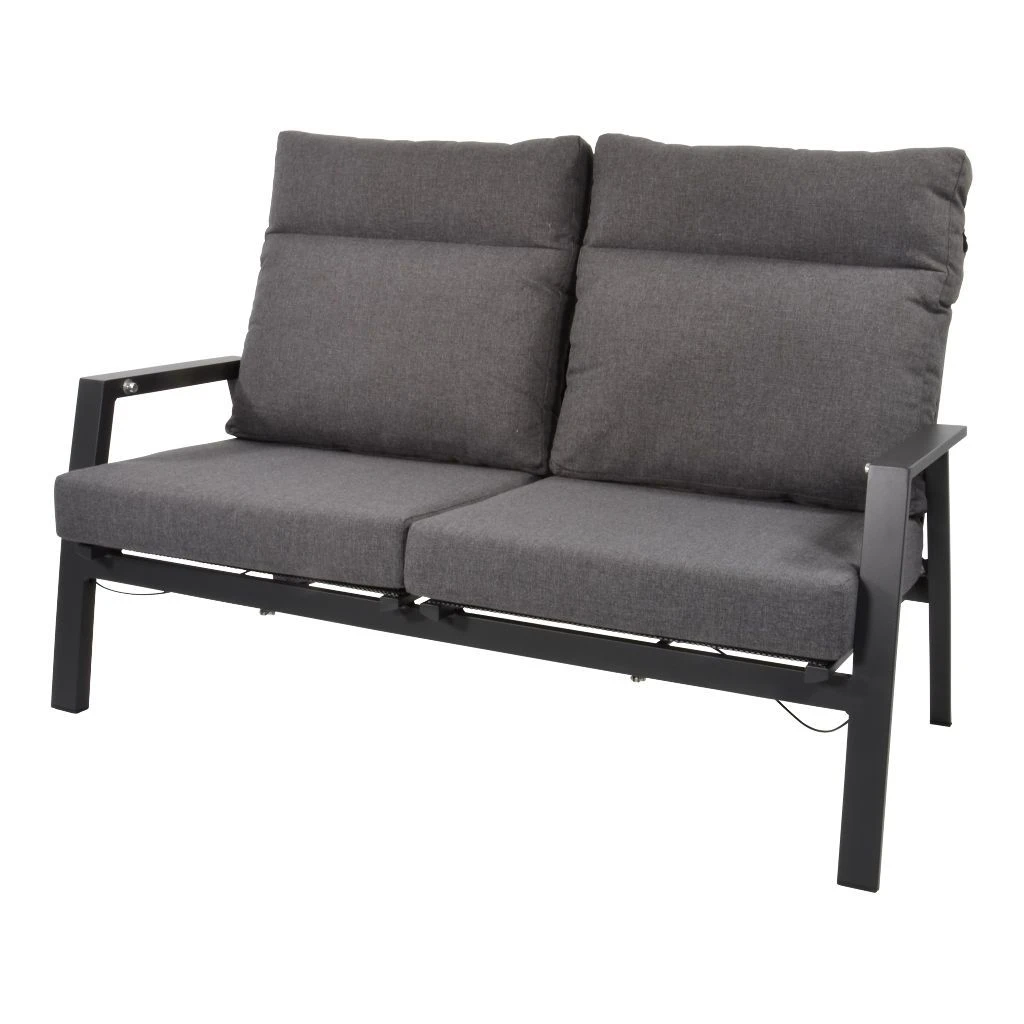 Lesli Loungebank Ohio 1 Lesli Loungebank Ohio